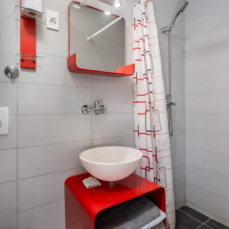Apartment Lovely In *