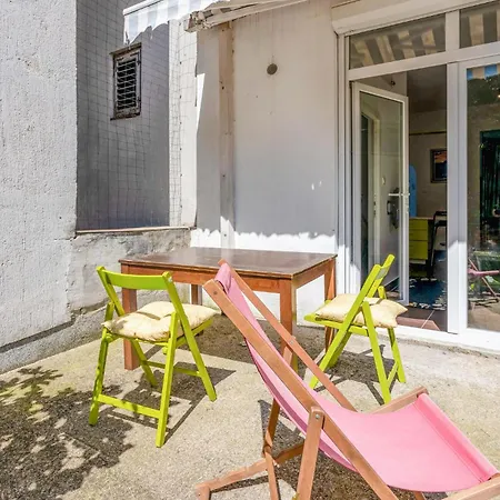 1 Bedroom Awesome In Novi Vinodolski